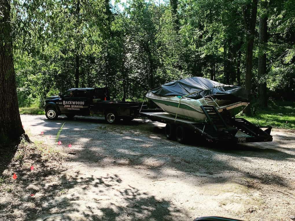 Junk Boat Removal In Holly Springs, NC